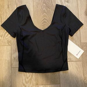 NWT LULULEMON POLKA SQUAT EMBOSS BLACK ALIGN TEE